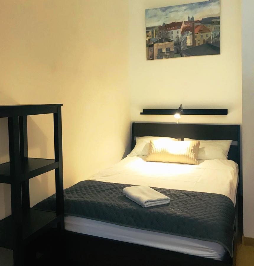 Amber Guest Rooms Krakow Exterior photo